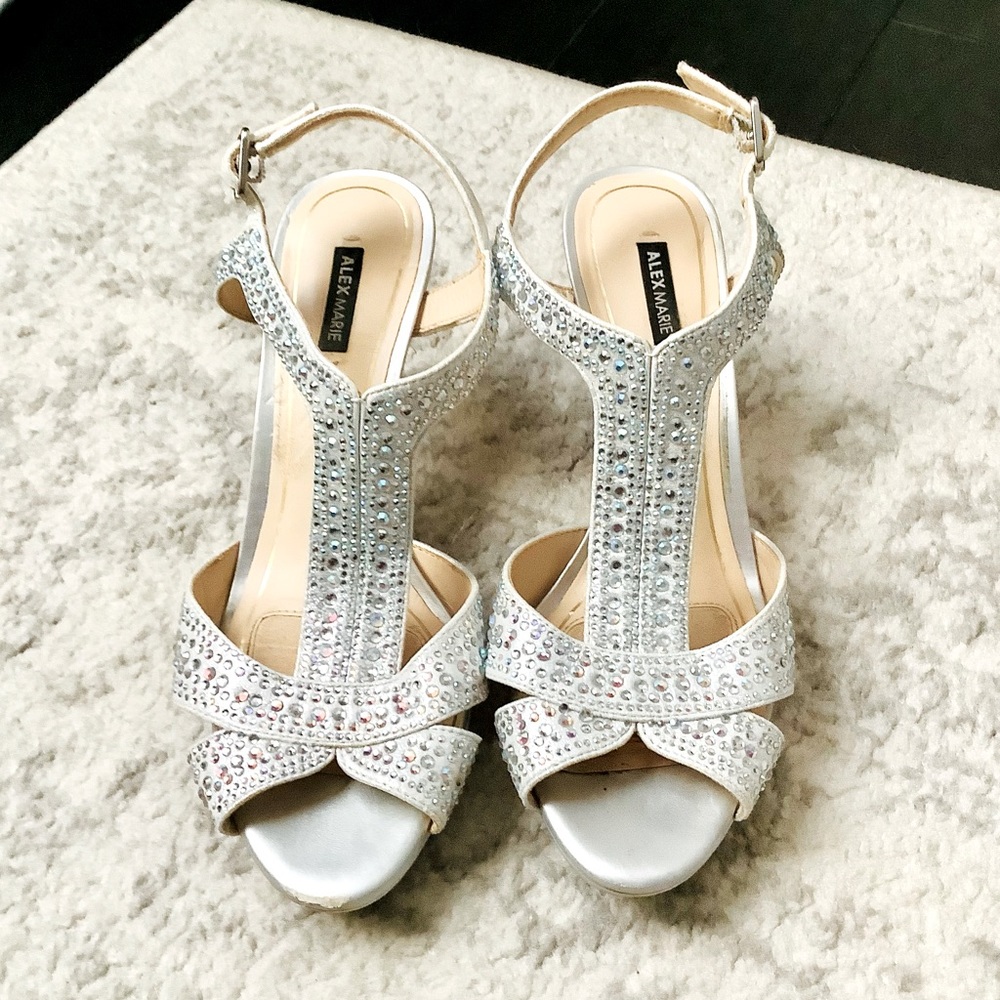 Alex Marie Silver Sparkle Heels ~ Size 7.5